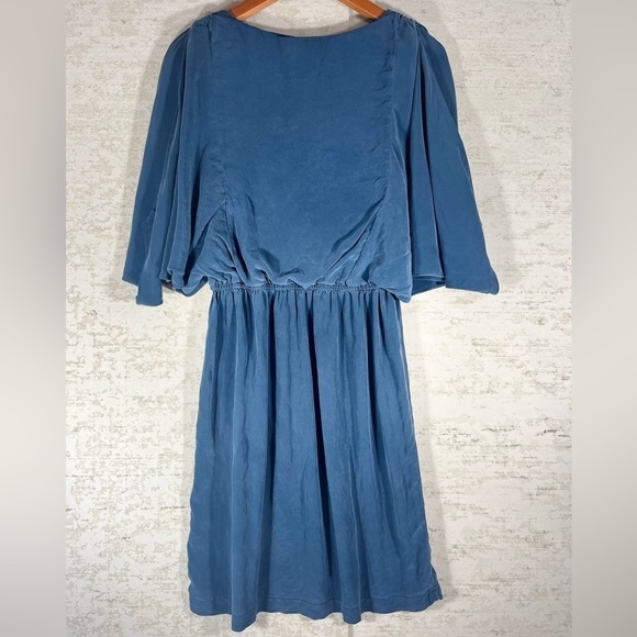 100% Silk Blue Mini Crew Nevk Dress with Dulman Bat Dleeves, sizes in pictures - Picture 6 of 11